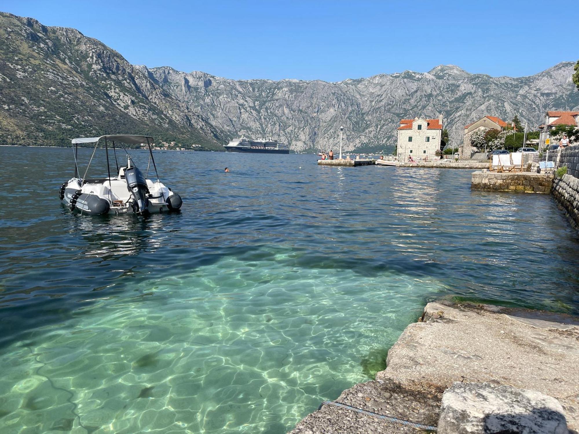 Vila Djuro Mikijelj Donji Stoliv Bagian luar foto